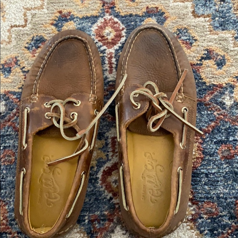 Men’s Topsider boat shoes